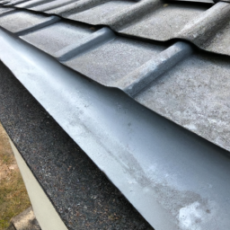 Rénovation sur shingle ou Plaques fibro-ciment : Solutions pour moderniser et sécuriser les anciens types de couverture Pont-Eveque